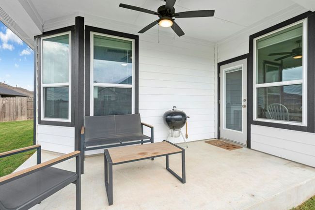 Covered back porch perfect for grilling and enjoying the Texas mornings and evenings | Image 29