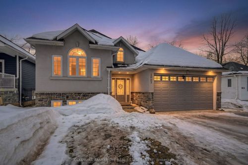 1061 Elm Rd, Belle Ewart, ON, L0L1W0 | Card Image