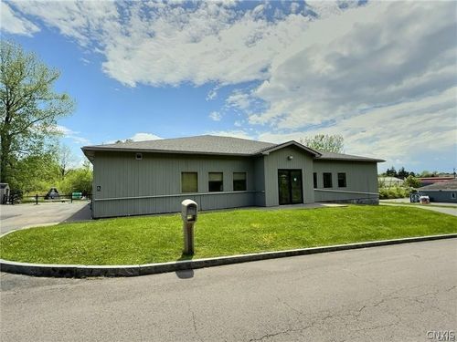 1110 Corporate Dr, Auburn, NY, 13021-1633 | Card Image