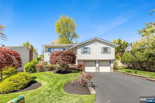 24 Hopper Ave, Westwood, NJ, 07675-3240 | Card Image