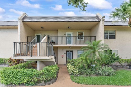 118 Lake Constance Dr, West Palm Beach, FL, 33411-2426 | Card Image