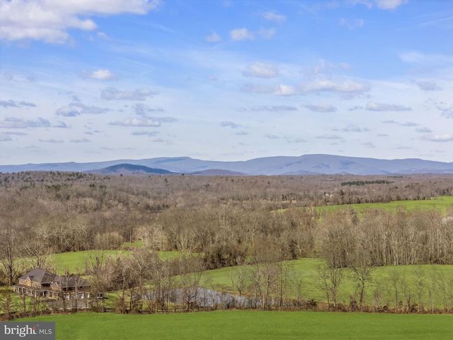 7039 Silk Rd, House other with 6 bedrooms, 5 bathrooms and null parking in JEFFERSONTON VA | Image 4