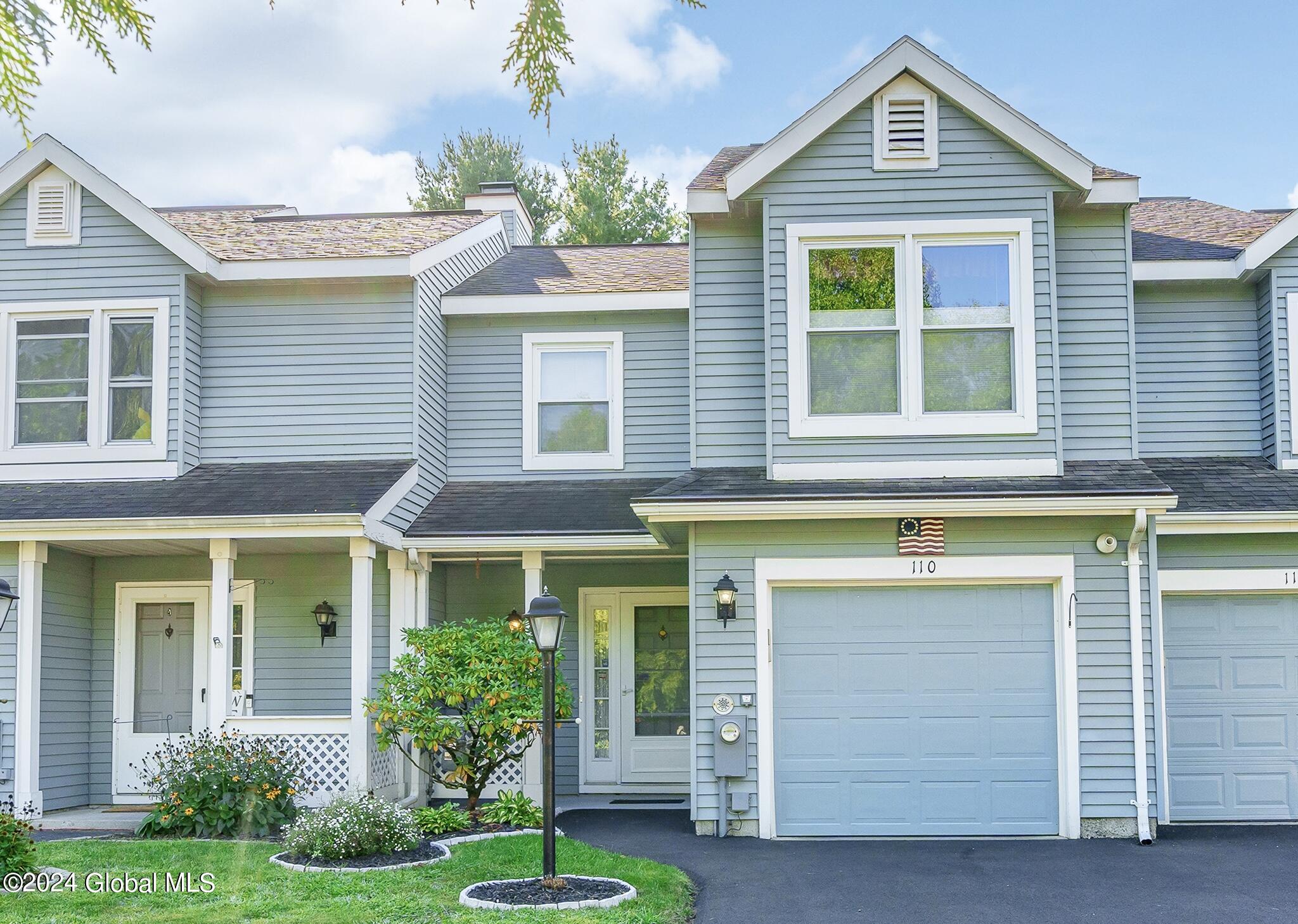 Stoney Creek Dr, Clifton Park, NY 12065