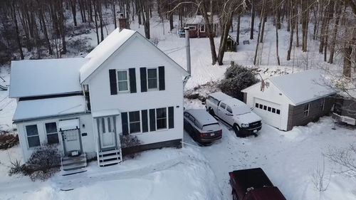 54 High St, Monson, MA, 01057-1021 | Card Image