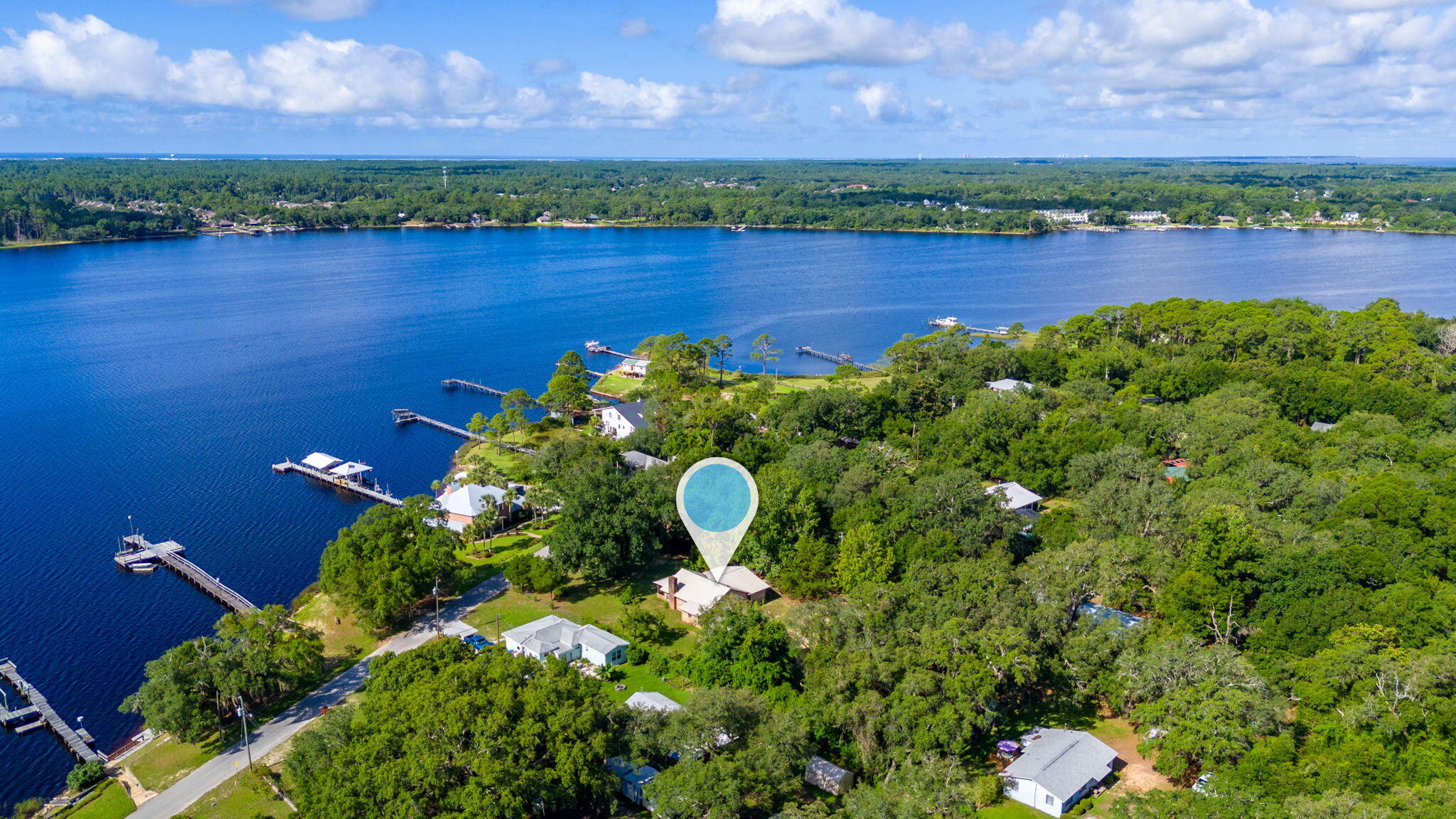 Holley Point Rd, Navarre, FL 32566