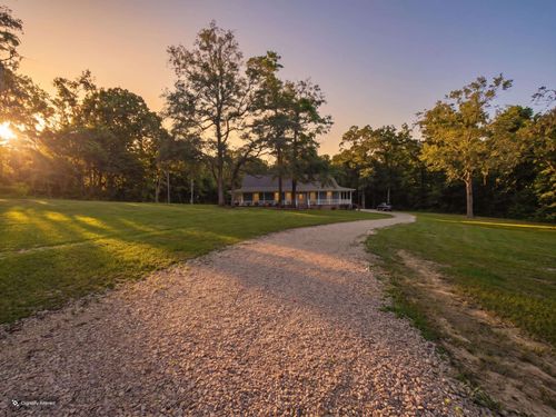 615 Bell Road, Havana, FL, 32333 | Card Image