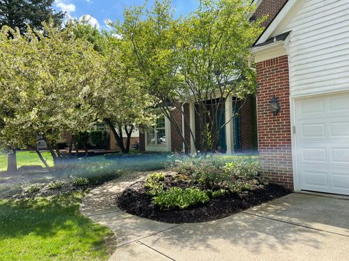 29221 Fieldstone, Farmington Hills, MI, 48334-4102 | Card Image