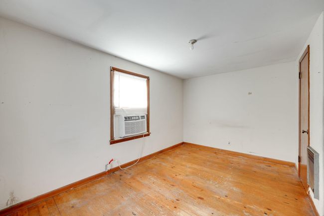 8615 Highway 301, House other with 2 bedrooms, 1 bathrooms and null parking in TRENTON GA | Image 13