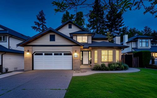 15295 111a Ave, Surrey, BC, V3R0G4 | Card Image