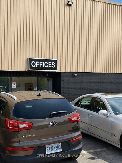 south-bsmt-650 King Street E, Oshawa, ON, L1H1G5 | Card Image