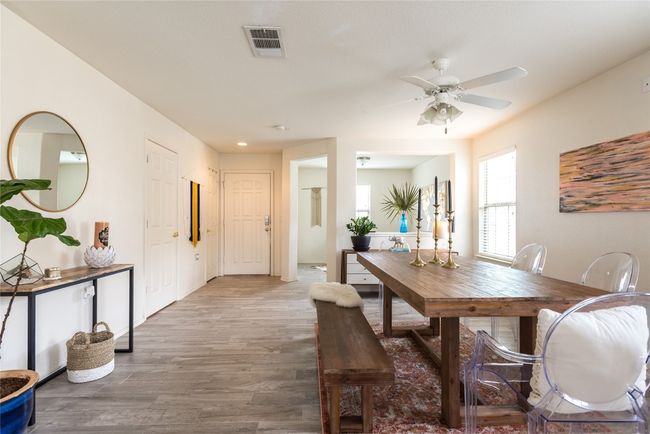 5511 Apple Orchard Ln, House other with 3 bedrooms, 3 bathrooms and 1 parking in Austin TX | Image 5