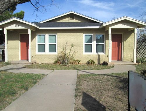 122 N Washington Street, San Angelo, TX, 76901 | Card Image