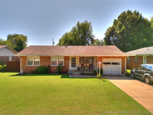 4340 S Norfolk Ave, Tulsa, OK, 74105-3912 | Card Image