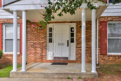 1030 Carriage Porch | Image 2