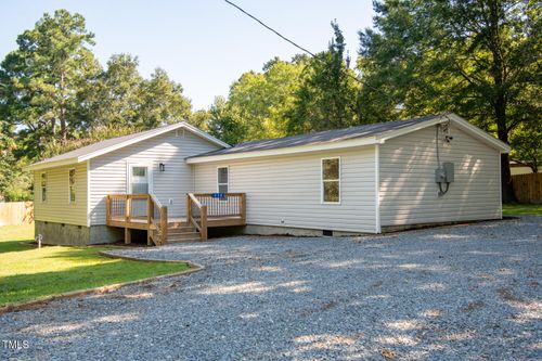 530 Lee St, Bennett, NC, 27208-9470 | Card Image