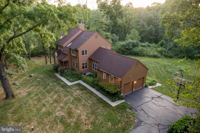 122 Rock Rd W, House other with 3 bedrooms, 3 bathrooms and null parking in Lambertville NJ | Image 5