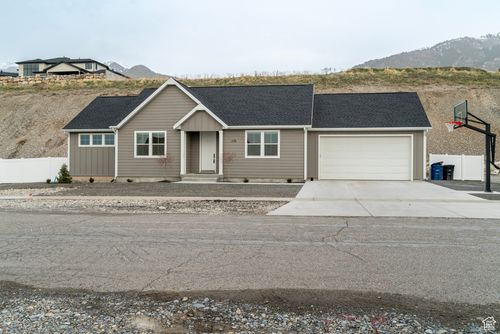 278 N 300 E, Millville, UT, 84326-7791 | Card Image