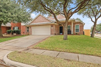 11717 Turkey Creek Drive, House other with 3 bedrooms, 2 bathrooms and null parking in Fort Worth TX | Image 1