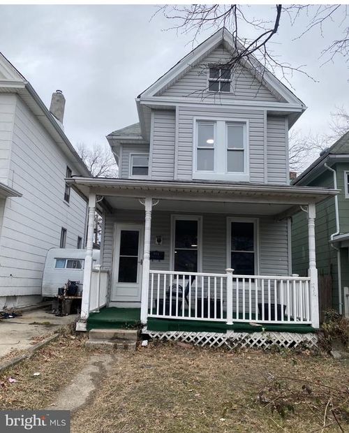 724 E 35th St, BALTIMORE, MD, 21218-2929 | Card Image