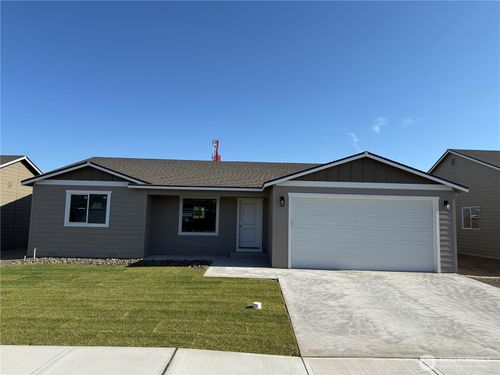 2397 Noah St Se, East Wenatchee, WA, 98802 | Card Image