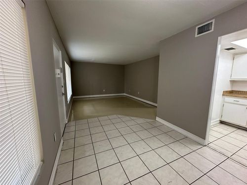apt-320-1830 Maravilla Ave, FORT MYERS, FL, 33901-7160 | Card Image