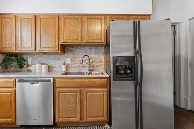 808 W Green St, House other with 5 bedrooms, 2 bathrooms and 2 parking in Champaign IL | Image 20