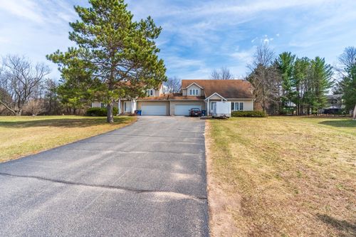 152692-152690 Prairie View Cir, Wausau, WI, 54401-6733 | Card Image