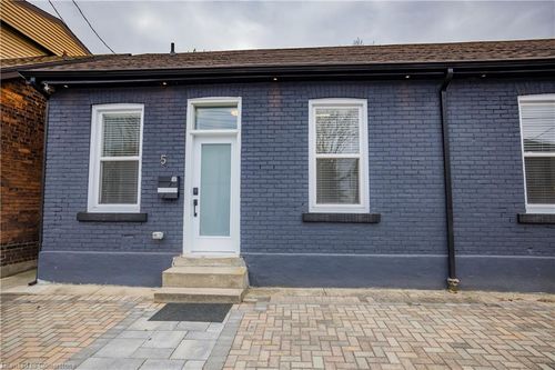 5 Florence St, Hamilton, ON, L8R1W3 | Card Image
