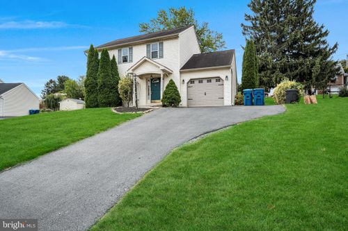 14 Parkview Drive, SEVEN VALLEYS, PA, 17360 | Card Image