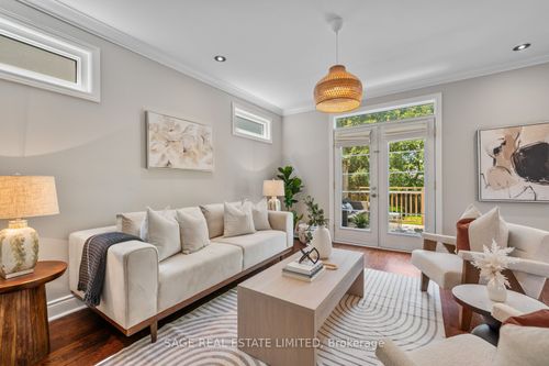 88 Gradwell Dr, Scarborough, ON, M1M2N2 | Card Image