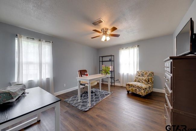 207 Inwood Dr, House other with 4 bedrooms, 3 bathrooms and null parking in Palestine TX | Image 15