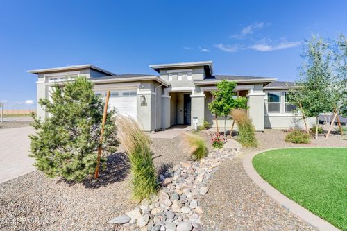 8686 N Sophia Ct, Prescott Valley, AZ, 86315-8972 | Card Image