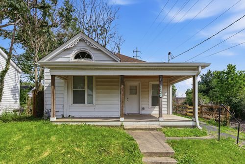 770 Maple Ave, Lexington, KY, 40508-1883 | Card Image