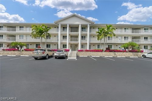 g205-3032 Sandpiper Bay Cir, NAPLES, FL, 34112-5690 | Card Image