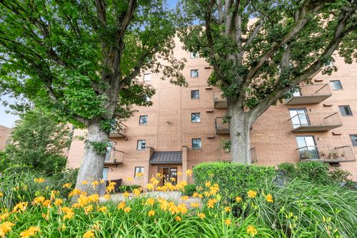 501-5980 Lake Bluff Dr, Tinley Park, IL, 60477-7138 | Card Image