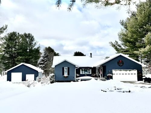 5867 Mabel Rd, Williamsburg, MI, 49690-9711 | Card Image