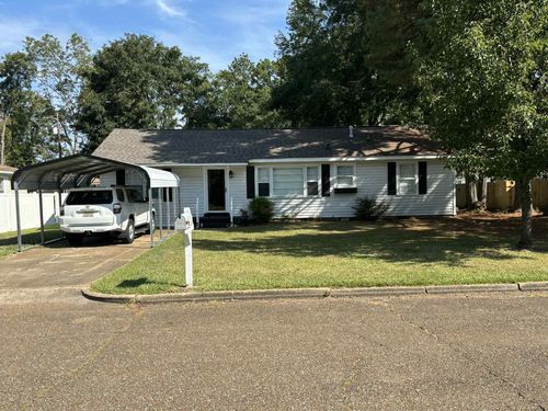 1003 Walnut St, Amory, MS, 38821-3713 | Card Image