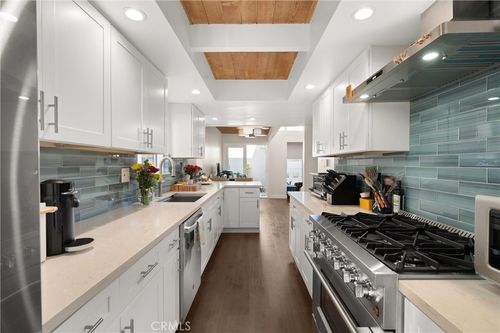 327 62nd St, Newport Beach, CA, 92663-1901 | Card Image