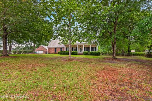 11493 White Star Rd, Biloxi, MS, 39532-7606 | Card Image