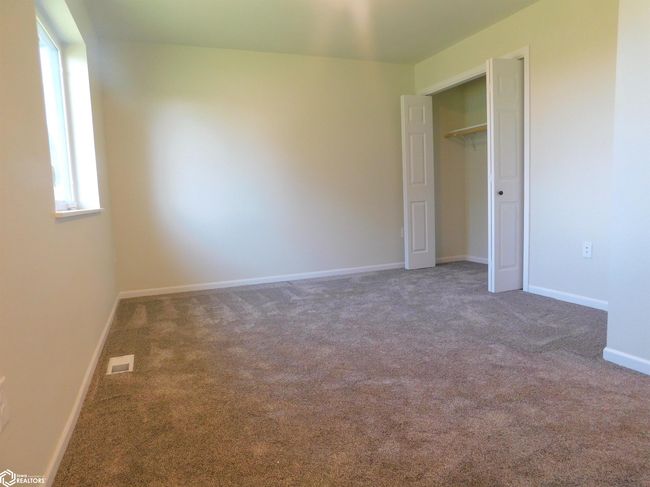 216 10 Th St, House other with 3 bedrooms, 2 bathrooms and null parking in Manilla IA | Image 5