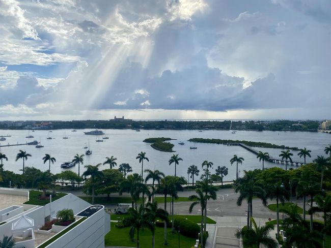 APT-10F - 529 S Flagler Dr, Condo with 2 bedrooms, 2 bathrooms and null parking in West Palm Beach FL | Image 19