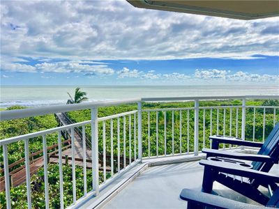 3870 N Hwy Highway A1 A 301, Condo with 2 bedrooms, 2 bathrooms and 1 parking in Hutchinson Island FL | Image 1