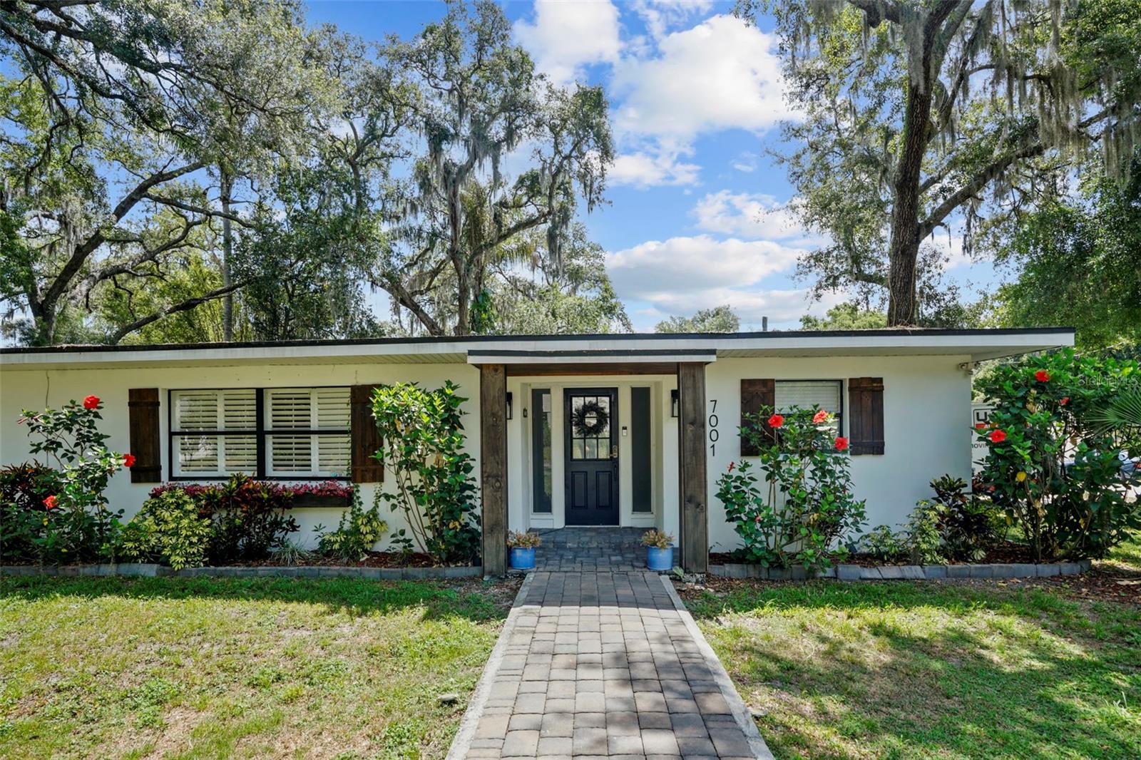 15th St, Tampa, FL 33610