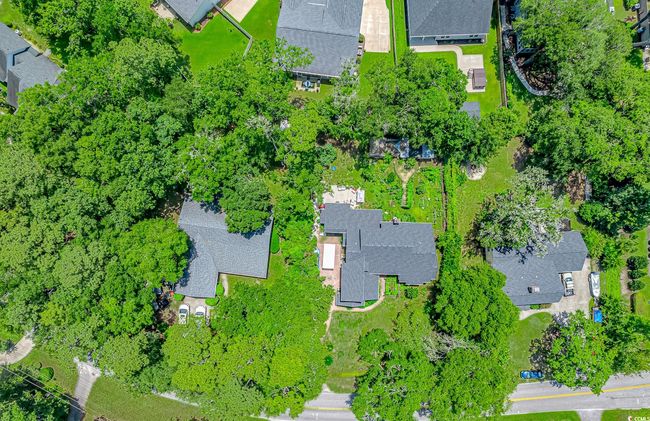 Aerial perspective of suburban area | Image 32