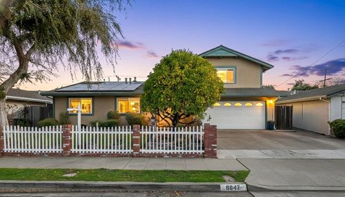 8847 Davona Dr, Dublin, CA, 94568-1131 | Card Image