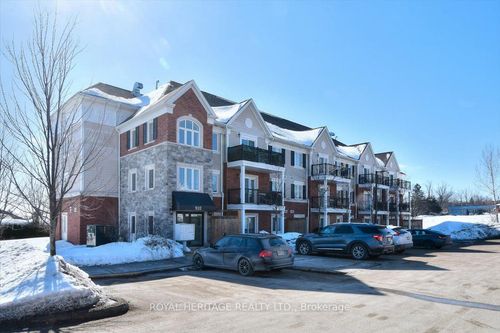 204-910 Wentworth St, Peterborough, ON, K9J8R8 | Card Image