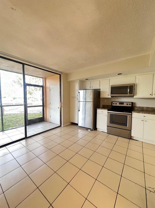 apt-107-8600 Sw 133rd Avenue Rd, Miami, FL, 33183-5302 | Card Image