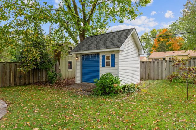 This is no ordinary Shed!! Let the dreams begin... think gardening tools, workshop, pottery wheel. The possiblities are endless. | Image 35