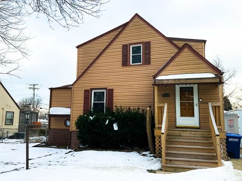 245 Whitehall Ave, Northlake, IL, 60164-1726 | Card Image