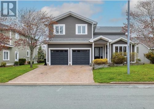 16 Hyde Park Dr, St. John's, NL, A1A5G1 | Card Image